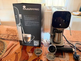 Cafetera Masterpro Maestro 0.9L 1360W 20 bar