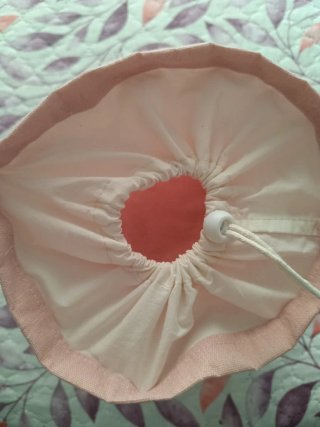 Pochette sacco porta trucco rosa e bianco