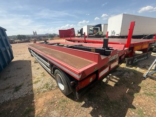 Remolque portacontenedores
