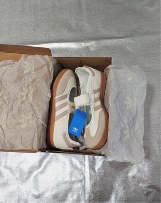 Adidas Mary Jane Beige/Blanco