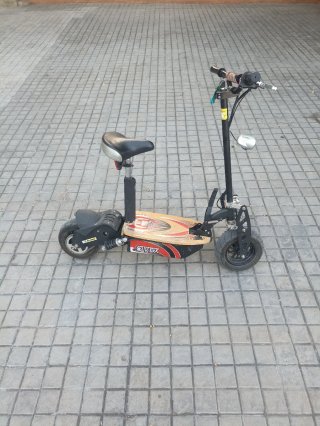 Patinete Eléctrico con Asiento