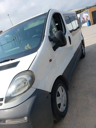 Opel Vivaro 2005