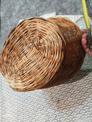 Cesta de mimbre antigua muy fuerte