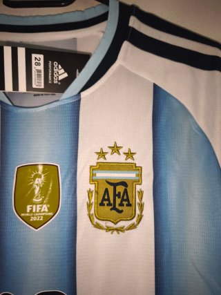 Maglietta e pantaloncini  Lionel Messi  12/14 anni