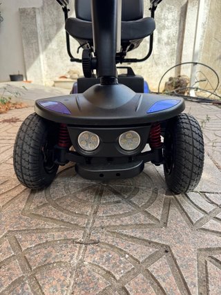 Scooter eléctrico para minusválidos