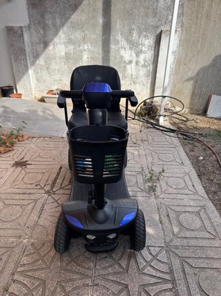 Scooter eléctrico para minusválidos