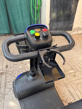 Scooter eléctrico para minusválidos