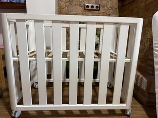 Minicuna madera Doco Sleeping