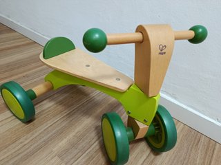 Bici de madera Hape para bebé