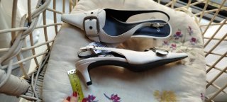 Zapatos destalonados Mango blancos