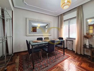 Piso en venta en Zona Teatro Campoamor en Oviedo