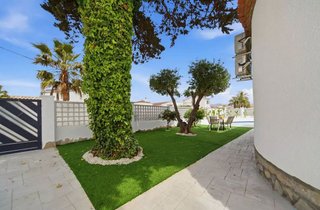 Chalet en venta en Empuriabrava en Castelló d´Empúries