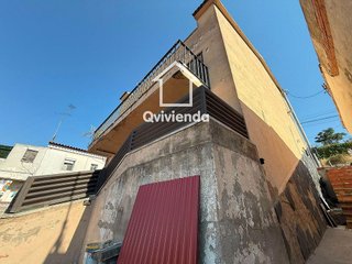 Casa en venta en Font Pudenta – Can Sant Joan en Montcada i Reixac