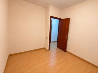 Piso en venta en El Raval - Safaretjos en Santa Coloma de Gramanet