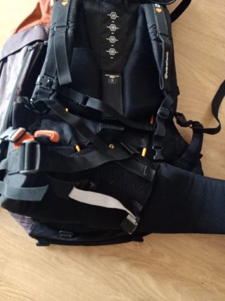 Mochila 60L Marrón y Naranja