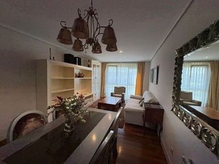 Piso en alquiler en Valdenoja - La Pereda en Santander