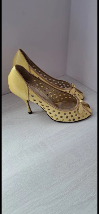 Zapatos Roberto Botella Dorados Peep Toe