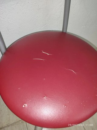 Mesa y 4 Sillas Cocina