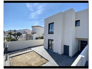 Chalet en venta en Empuriabrava en Castelló d´Empúries