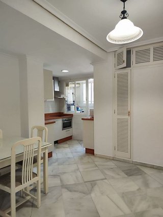 Piso en alquiler en Huerta del Pilar en Sevilla