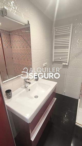 Piso en alquiler en Arenal - La Pólvora en Dos Hermanas