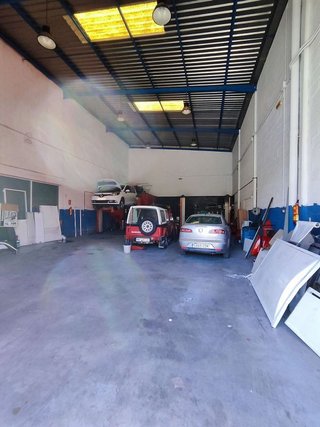 Nave industrial en alquiler en Pinos de Alhaurín - Periferia en Alhaurín de la Torre