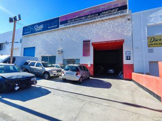 Nave industrial en alquiler en Pinos de Alhaurín - Periferia en Alhaurín de la Torre