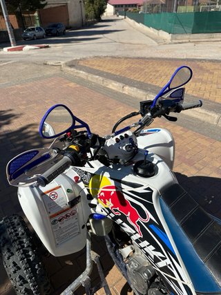 Suzuki LTZ 400 Quad Blanco