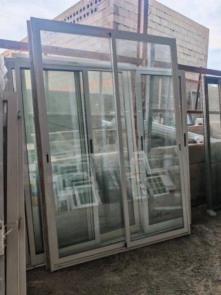 Balconera corredera 176x248