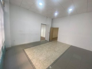 Local comercial en alquiler en El Cerro en Sevilla