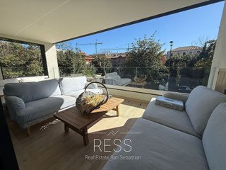 Casa adosada en alquiler en Ategorrieta - Ulia en San Sebastián-Donostia