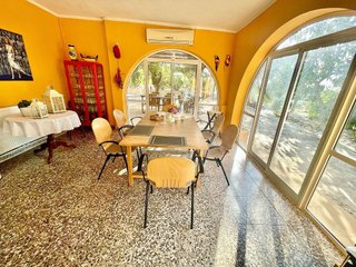 Chalet en venta en Crevillent