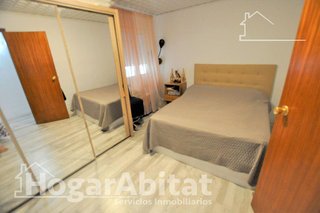 Piso en venta en Torrefiel en Valencia