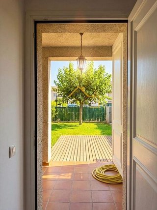 Casa adosada en venta en Roca del Vallès, la