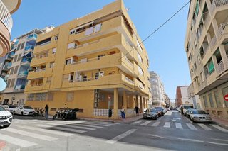 Piso en venta en  El Acequión - Los Naúfragos en Torrevieja