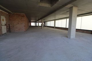 Local comercial en alquiler en El Calderi - Estació del Nord - Estació de França en Mollet del Vallès