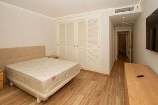 Piso en venta en Elviria en Marbella