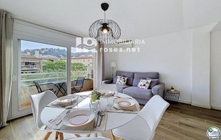 Piso en venta en Centre en Roses