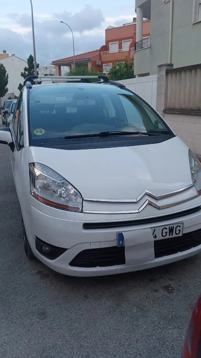 Citroen C4 Picasso 2010 - foto 1