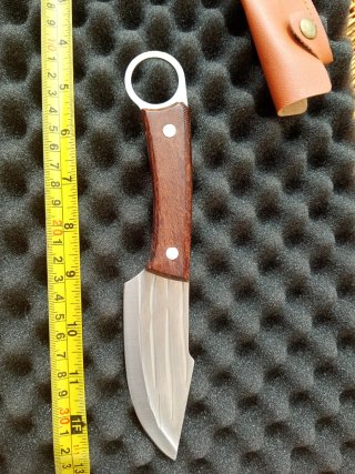 Cuchillo de carne con funda