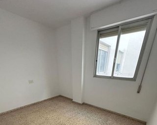 Piso en venta en La Paz en Villena