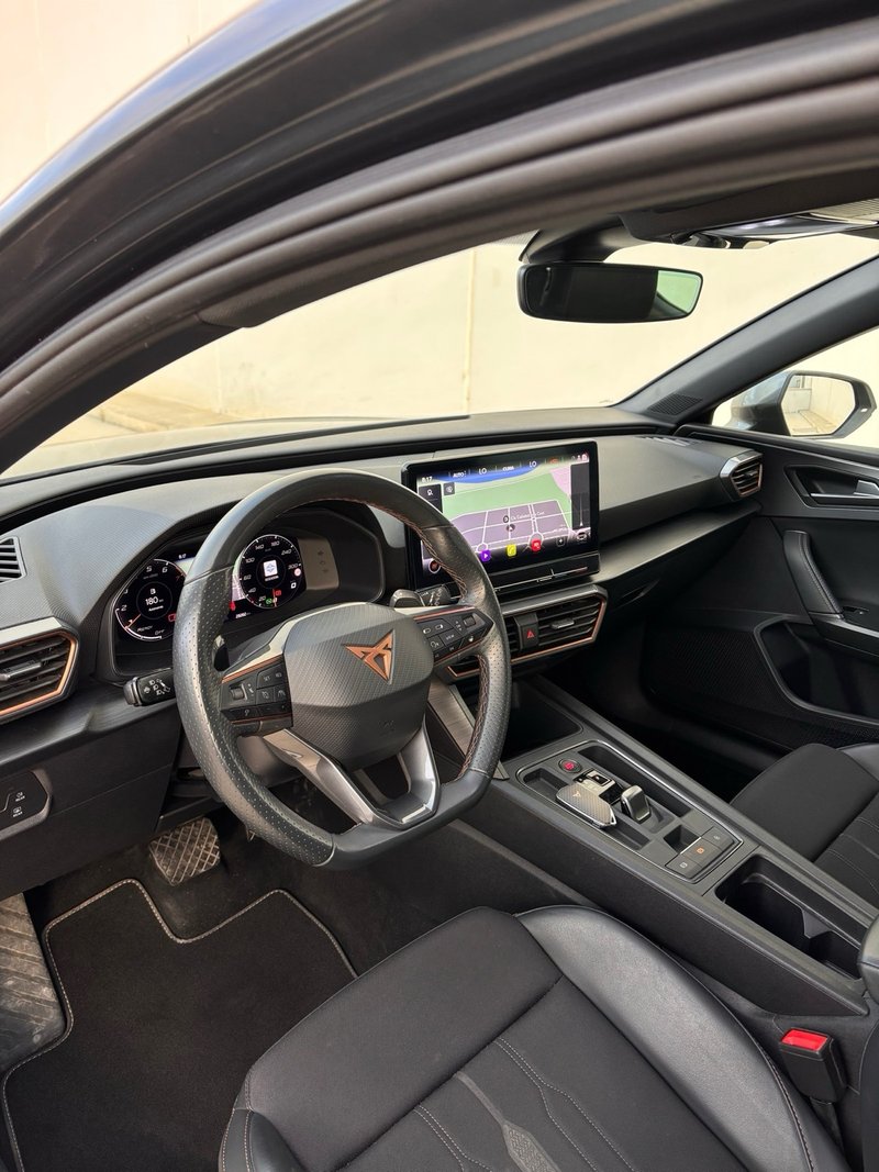 Cupra León 2023, foto 6