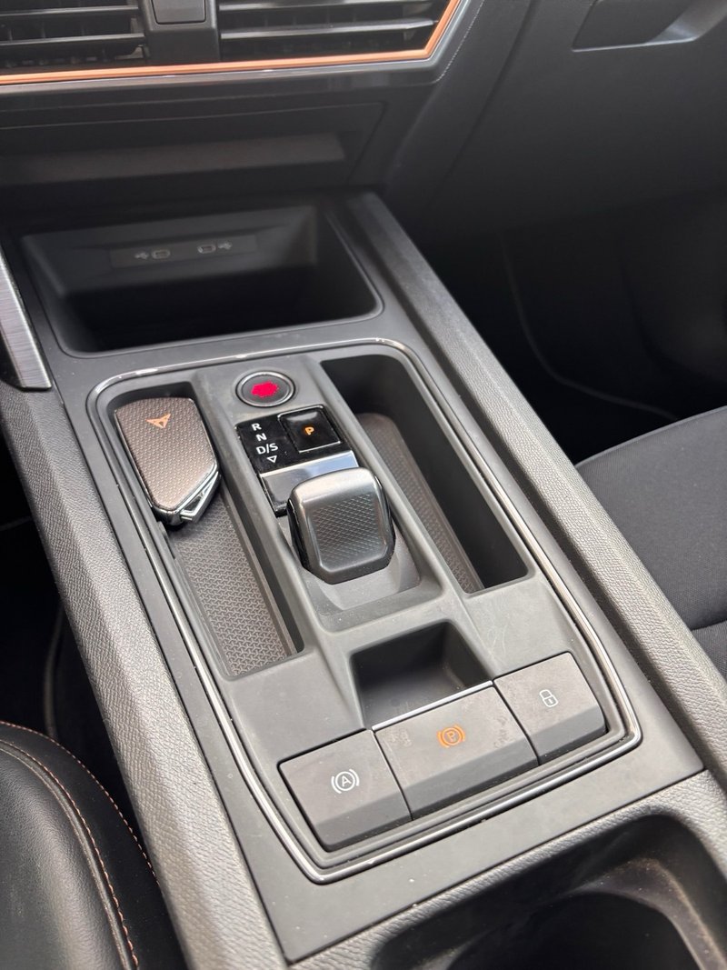 Cupra León 2023, foto 17