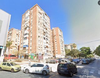 Piso en venta en La Luz - El Torcal en Málaga