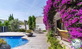 Chalet en venta en Empuriabrava en Castelló d´Empúries