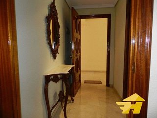 Piso en alquiler en Ciudad Jardín - Zoco en Córdoba