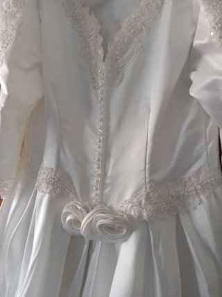 Vestido de Novia Blanco con Perlas