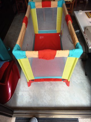 Cuna de viaje infantil