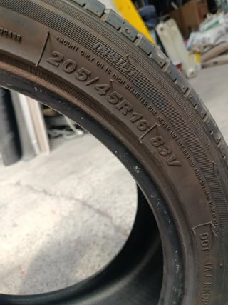 2 Ruedas 205/45 R16 83V