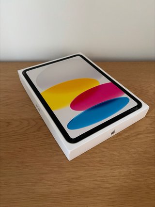 iPad 10ª Gen 128GB Wi-Fi + Cellular Argento